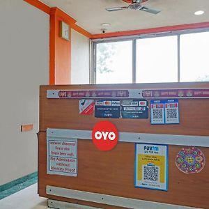 Hotel O Mayur Lodge